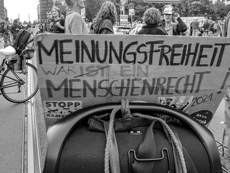 Boris Reitschuster und Christian Witt - Bilder einer verbotenen Demonstration in Berlin