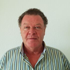 Wolfgang Brümmer - Jurist und Autor aus Hamburg