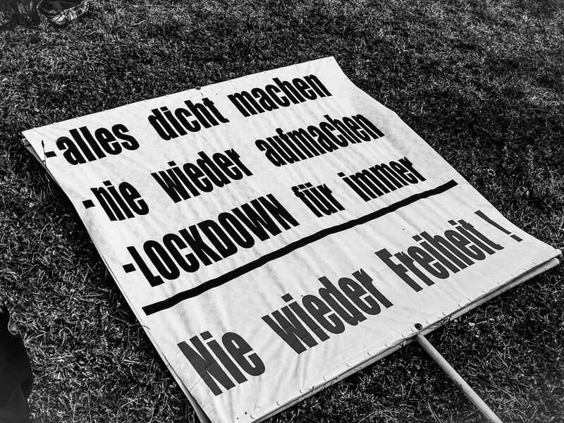 Boris Reitschuster und Christian Witt - Bilder einer verbotenen Demonstration in Berlin