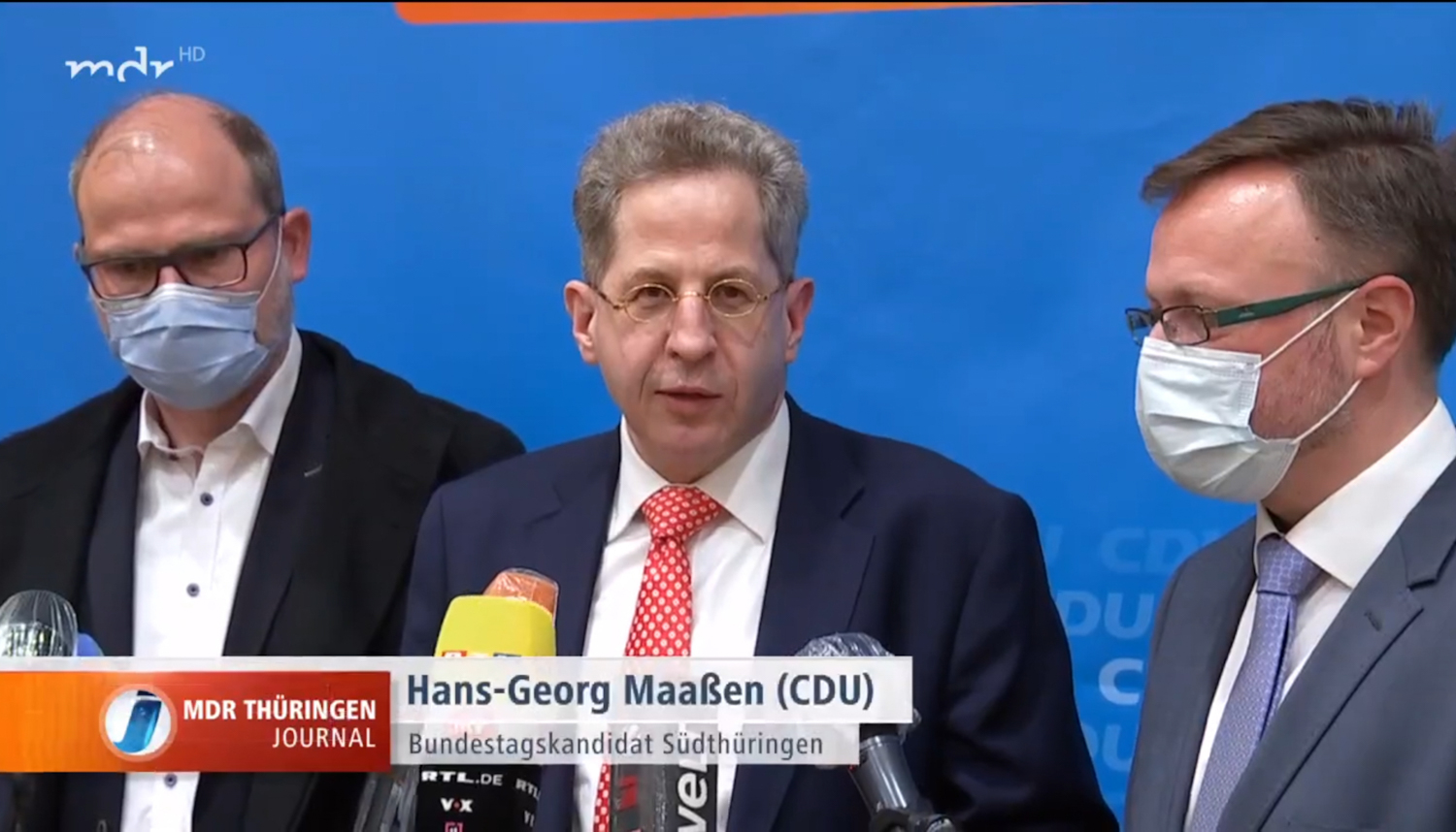 Maaßen „Am helllichten Tage gehen Migranten in die Häuser und bedienen sich.“